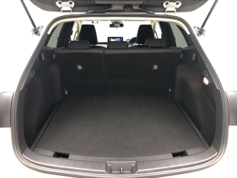 TOYOTA COROLLA TOURING WAGON 2019/12