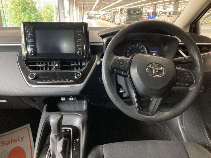 TOYOTA COROLLA TOURING WAGON 2020/10