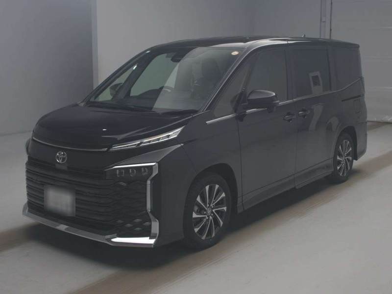 TOYOTA VOXY 2025/11