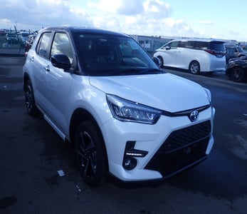 TOYOTA RAIZE 2025/11