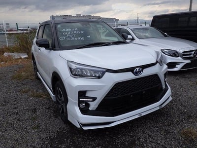 TOYOTA RAIZE 2025/11