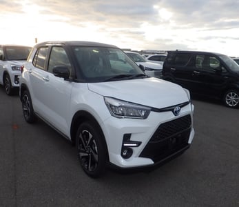 TOYOTA RAIZE 2025/11