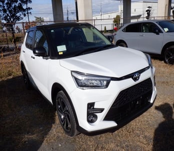 TOYOTA RAIZE 2025/11
