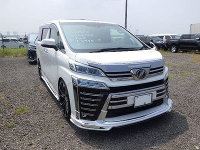 TOYOTA VELLFIRE 2018/8