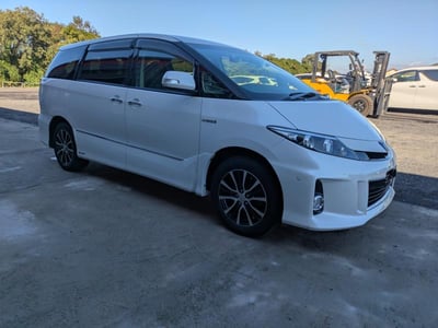 TOYOTA ESTIMA 2012/10