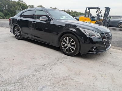 TOYOTA CROWN 2013/9