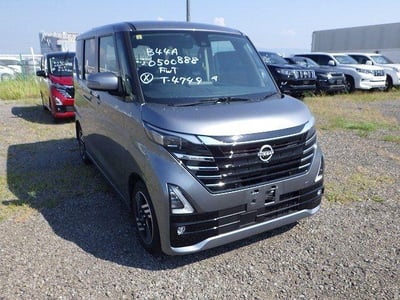 NISSAN ROOX 2023/6