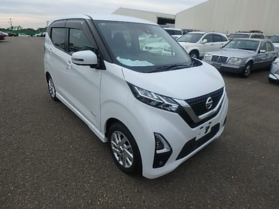 NISSAN DAYZ 2023/10