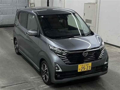 NISSAN DAYZ 2025/5