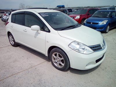 NISSAN TIIDA 2012/3