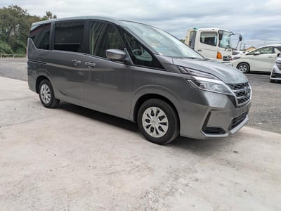 NISSAN SERENA 2021/10