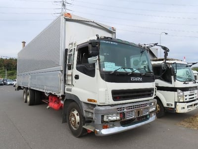ISUZU GIGA 2002/3