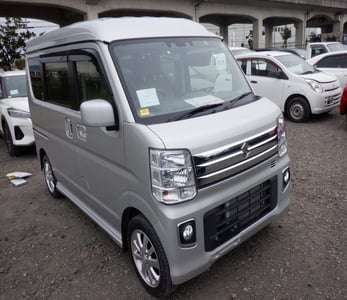 SUZUKI EVERY WAGON 2023/2