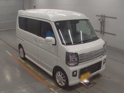 SUZUKI EVERY WAGON 2025/8