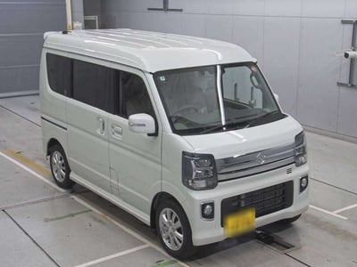 SUZUKI EVERY WAGON 2025/9