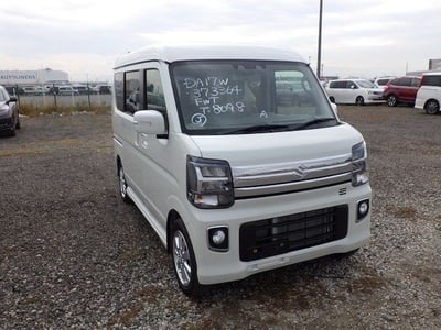 SUZUKI EVERY WAGON 2025/10