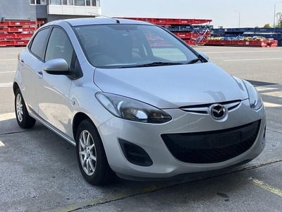 MAZDA DEMIO 2012/3