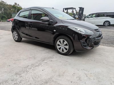 MAZDA DEMIO 2013/9