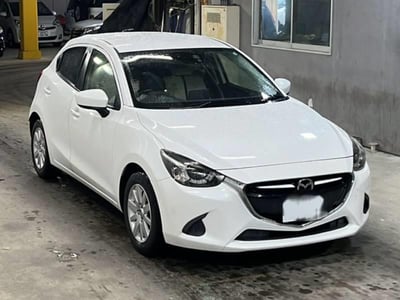 MAZDA DEMIO 2015/1