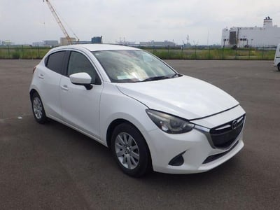 MAZDA DEMIO 2015/1
