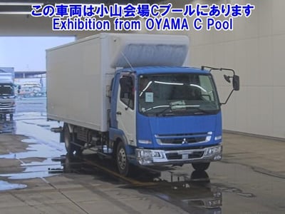 MITSUBISHI FIGHTER 2010/10