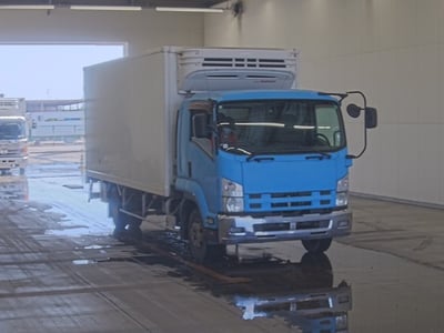 ISUZU FORWARD 2011/5