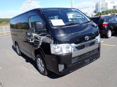 TOYOTA HIACE 2020/10
