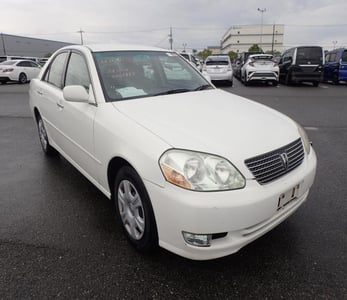 TOYOTA MARK II 2000/11