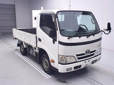 TOYOTA DYNA 2010/3