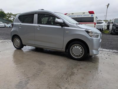 DAIHATSU MIRA E:S 2021/4
