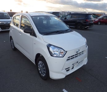 DAIHATSU MIRA E:S 2025/6
