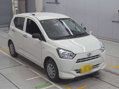 DAIHATSU MIRA E:S 2025/5