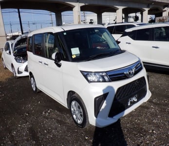 TOYOTA ROOMY 2023/3