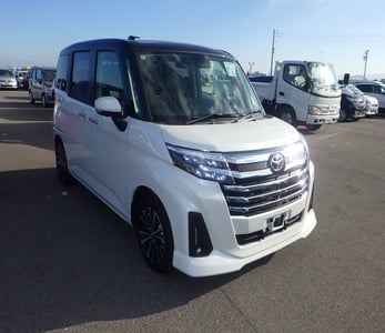 TOYOTA ROOMY 2025/11