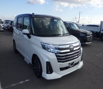 TOYOTA ROOMY 2025/11