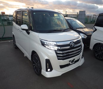 TOYOTA ROOMY 2025/11