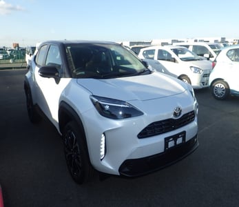 TOYOTA YARIS CROSS 2025/11