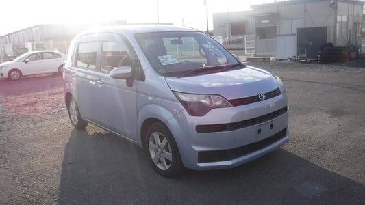 TOYOTA SPADE 2012/10