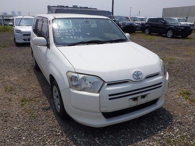 TOYOTA SUCCEED 2016/6