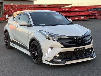 TOYOTA C-HR 2019/6