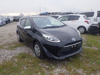 TOYOTA AQUA 2017/7