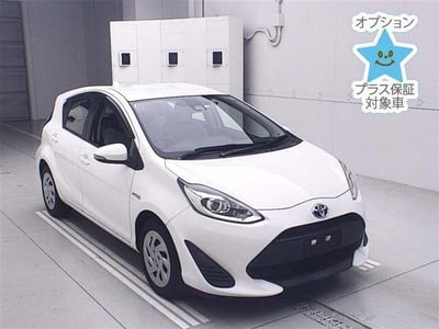 TOYOTA AQUA 2018/5