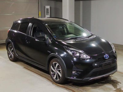 TOYOTA AQUA 2018/9