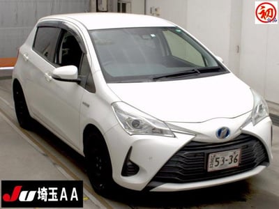 TOYOTA VITZ 2020/3