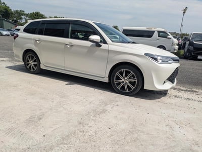 TOYOTA COROLLA FIELDER 2015/6