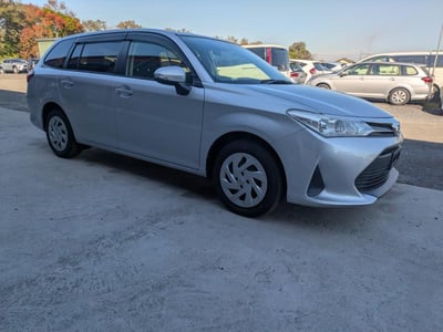 TOYOTA COROLLA FIELDER 2018/8