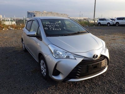 TOYOTA VITZ 2019/4