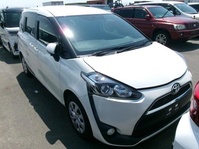 TOYOTA SIENTA 2018/6