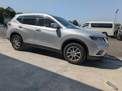 NISSAN X-TRAIL 2015/4