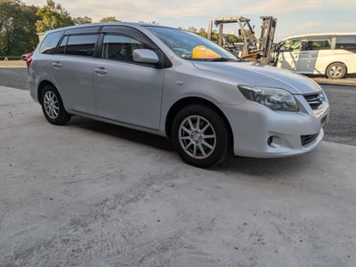 TOYOTA COROLLA FIELDER 2011/9